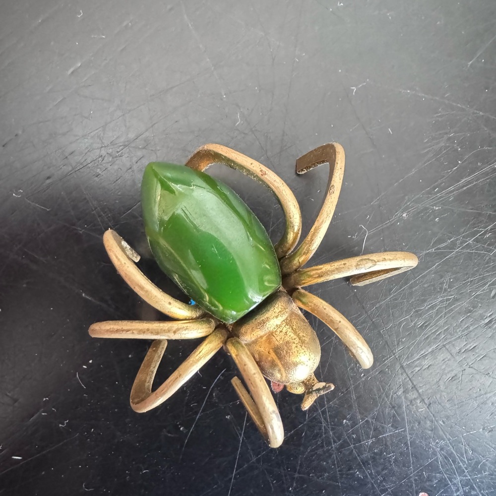 Vintage Bakelite Green and Brass Spider Brooch